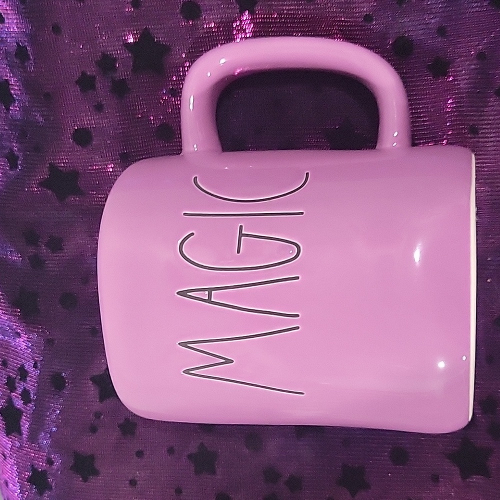 Rae Dunn MAGIC mug New
